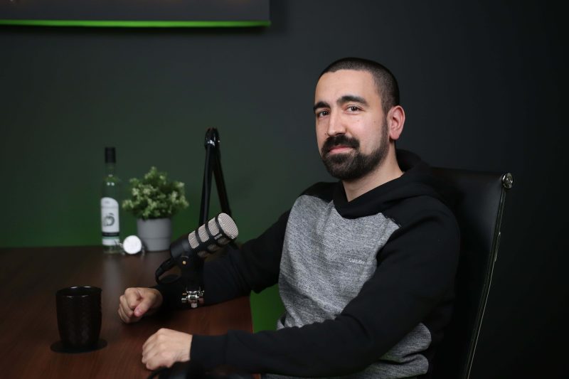 Igor Rakocija: Izrudario 400 ETH i kupio Alfa Romeo 147